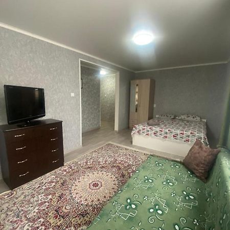 Palitra Appartement Petropavlovsk Buitenkant foto